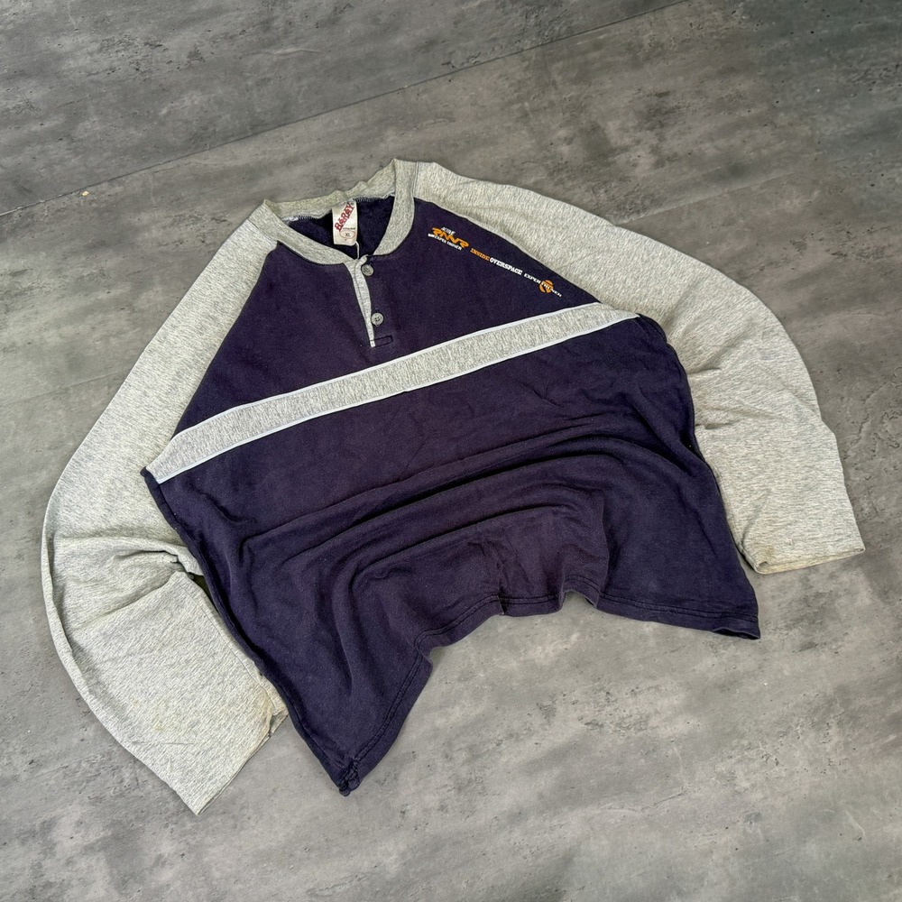 Y2K 00's Quicksilver Surfwear Style Grey Colorblock Long Sleeve Henley Shirt